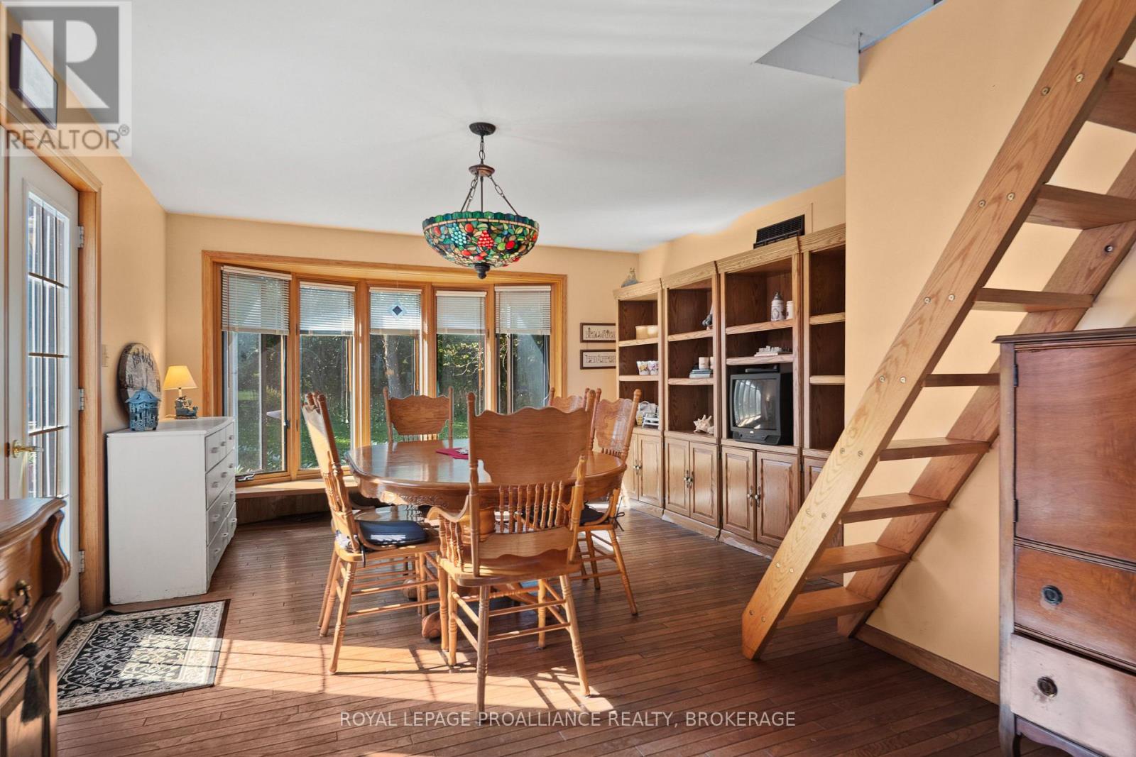 1039 Highway 96 Property Photo 17