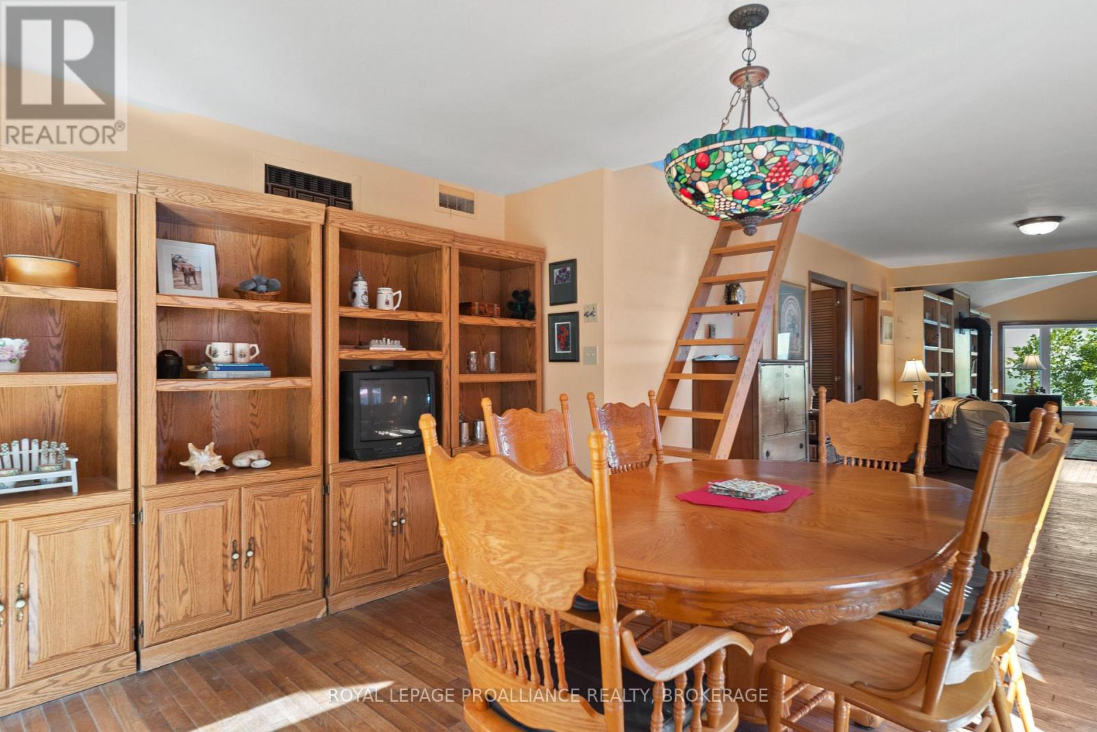 1039 Highway 96 Property Photo 19
