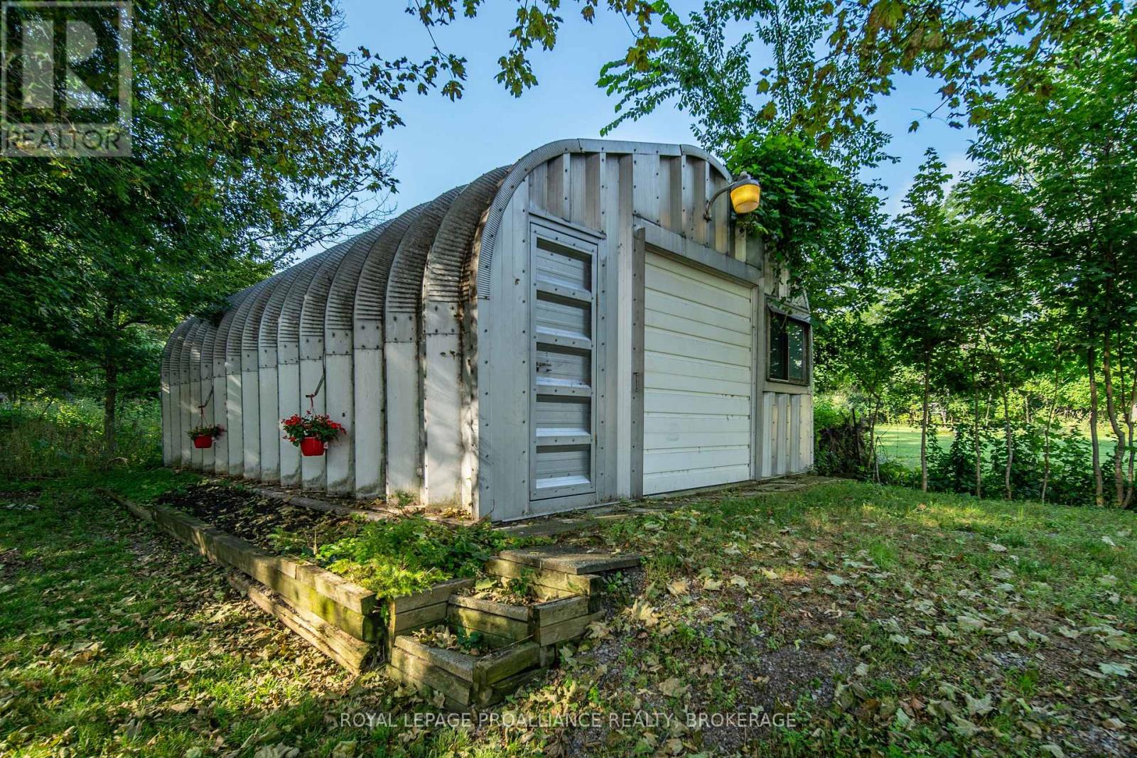 1039 Highway 96 Property Photo 34