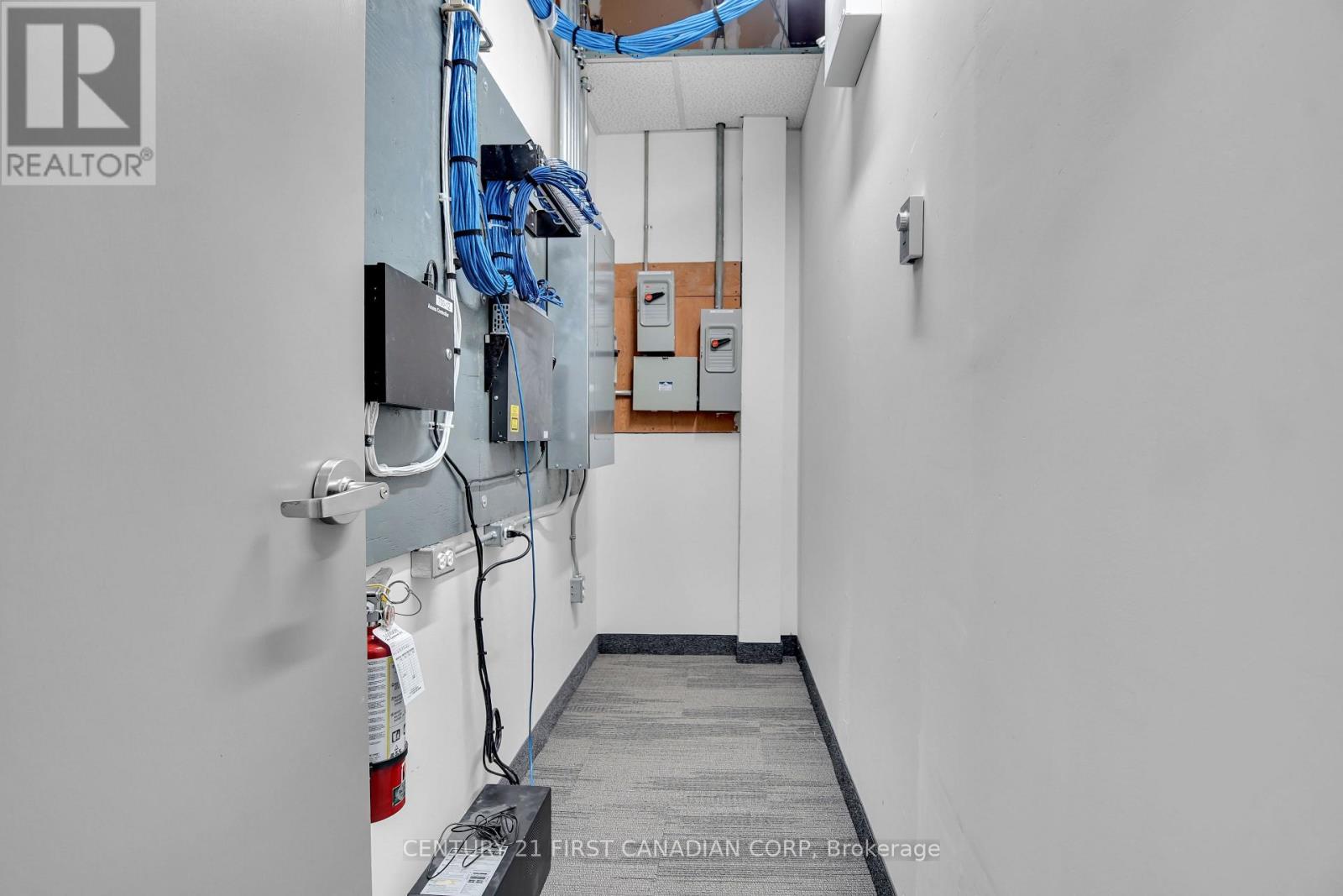 700 York Street Property Photo 19