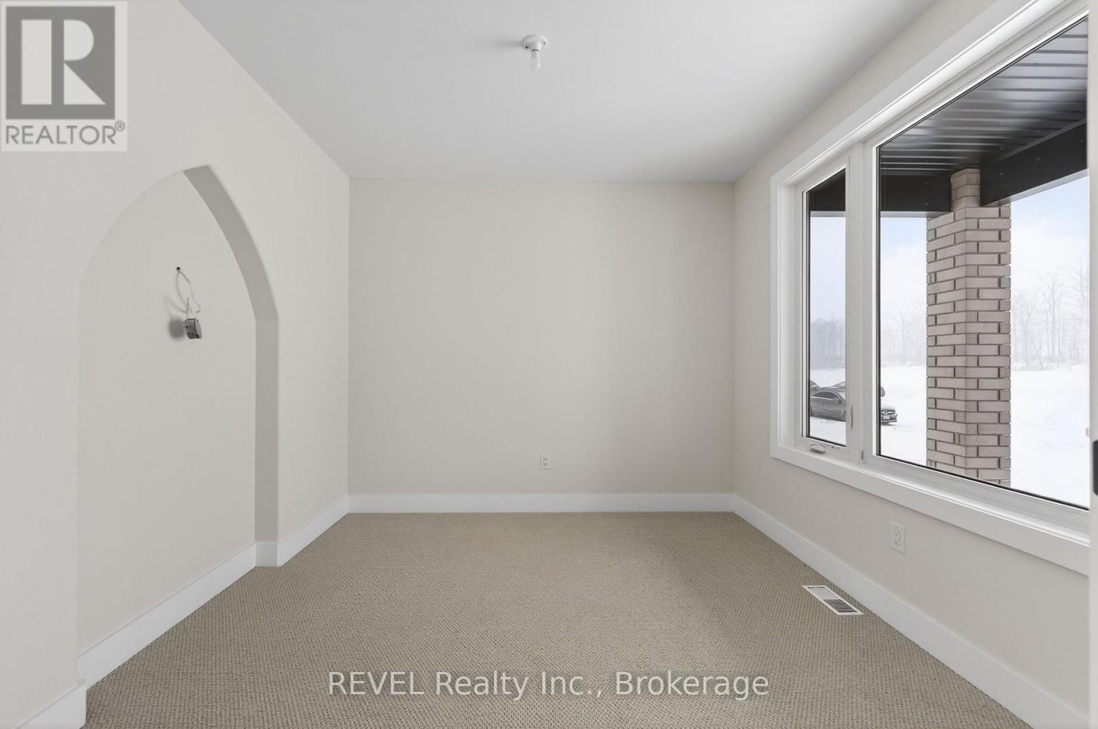 22 Anchor Road Property Photo 4