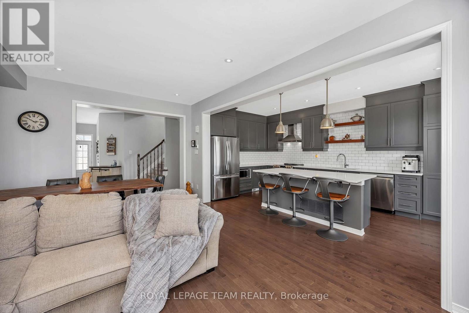 2626 Tempo Drive Property Photo 9