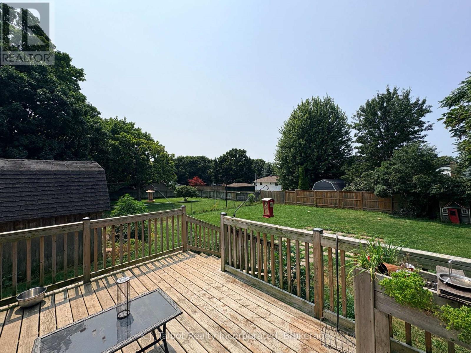 342 John Street Property Photo 34