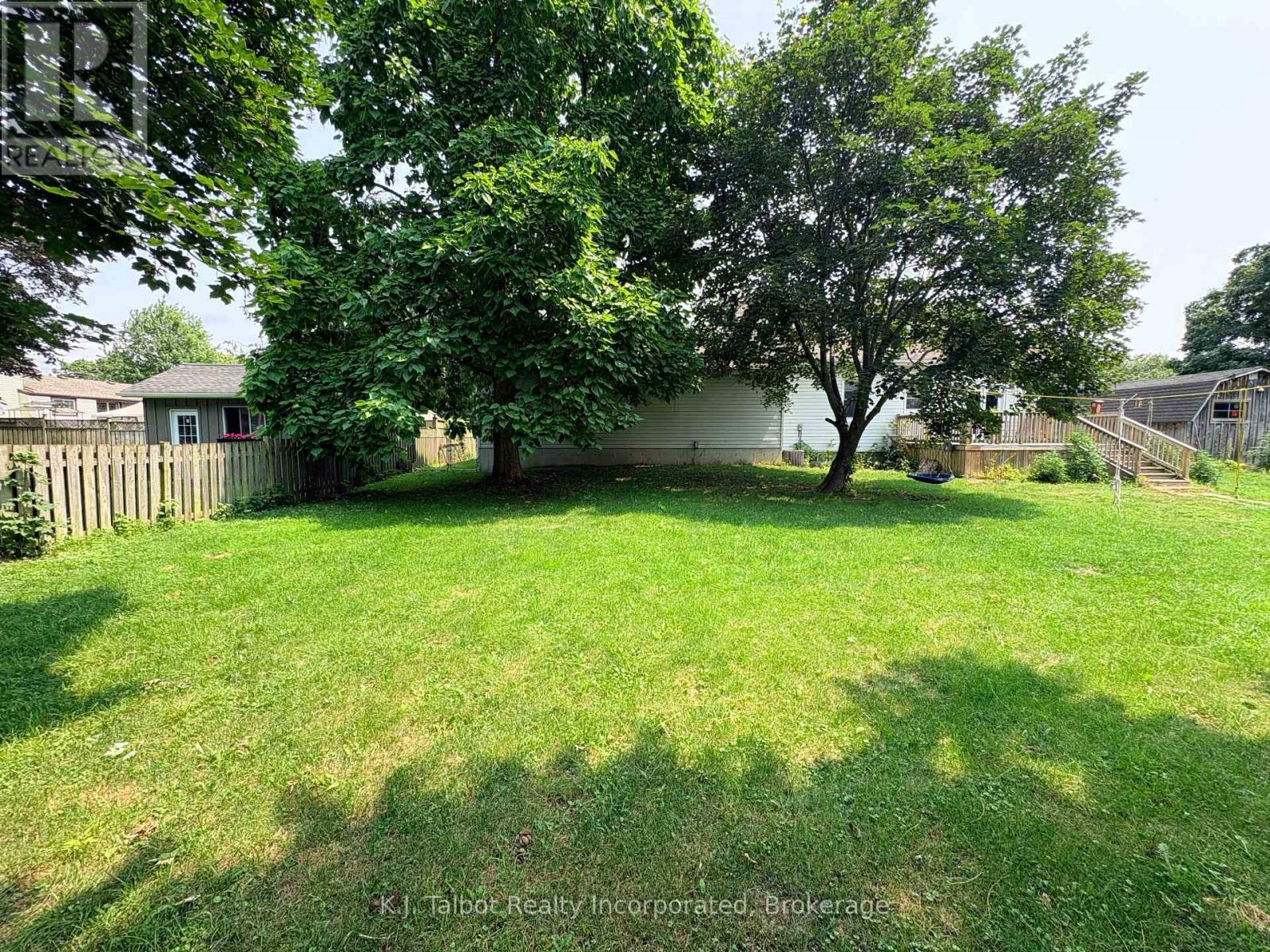 342 John Street Property Photo 38