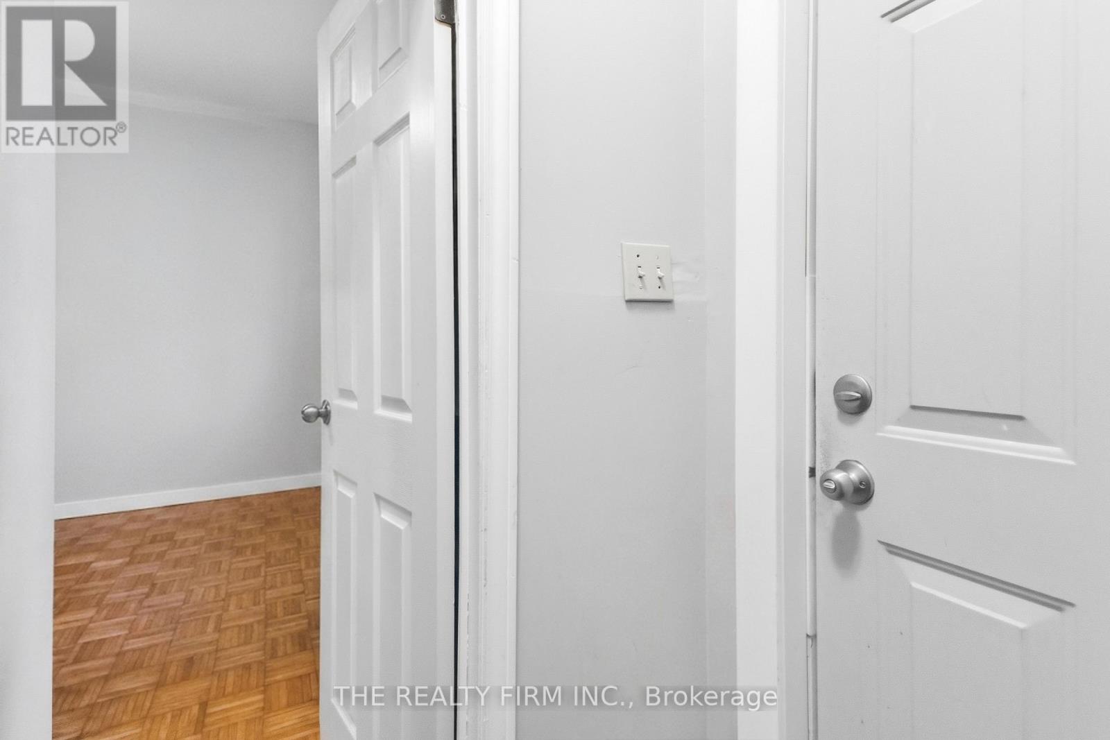 631 Elias Street Property Photo 4