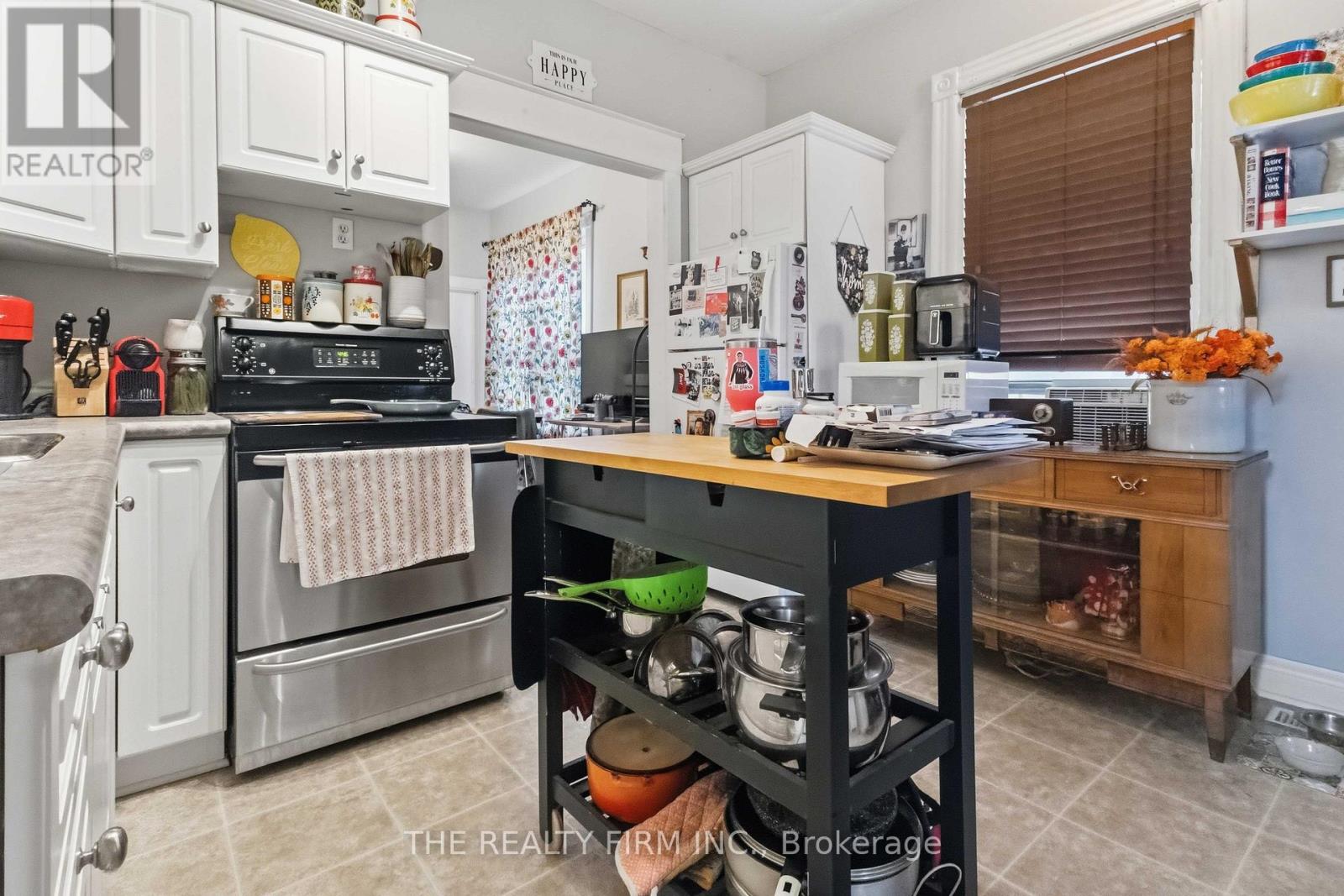 631 Elias Street Property Photo 24