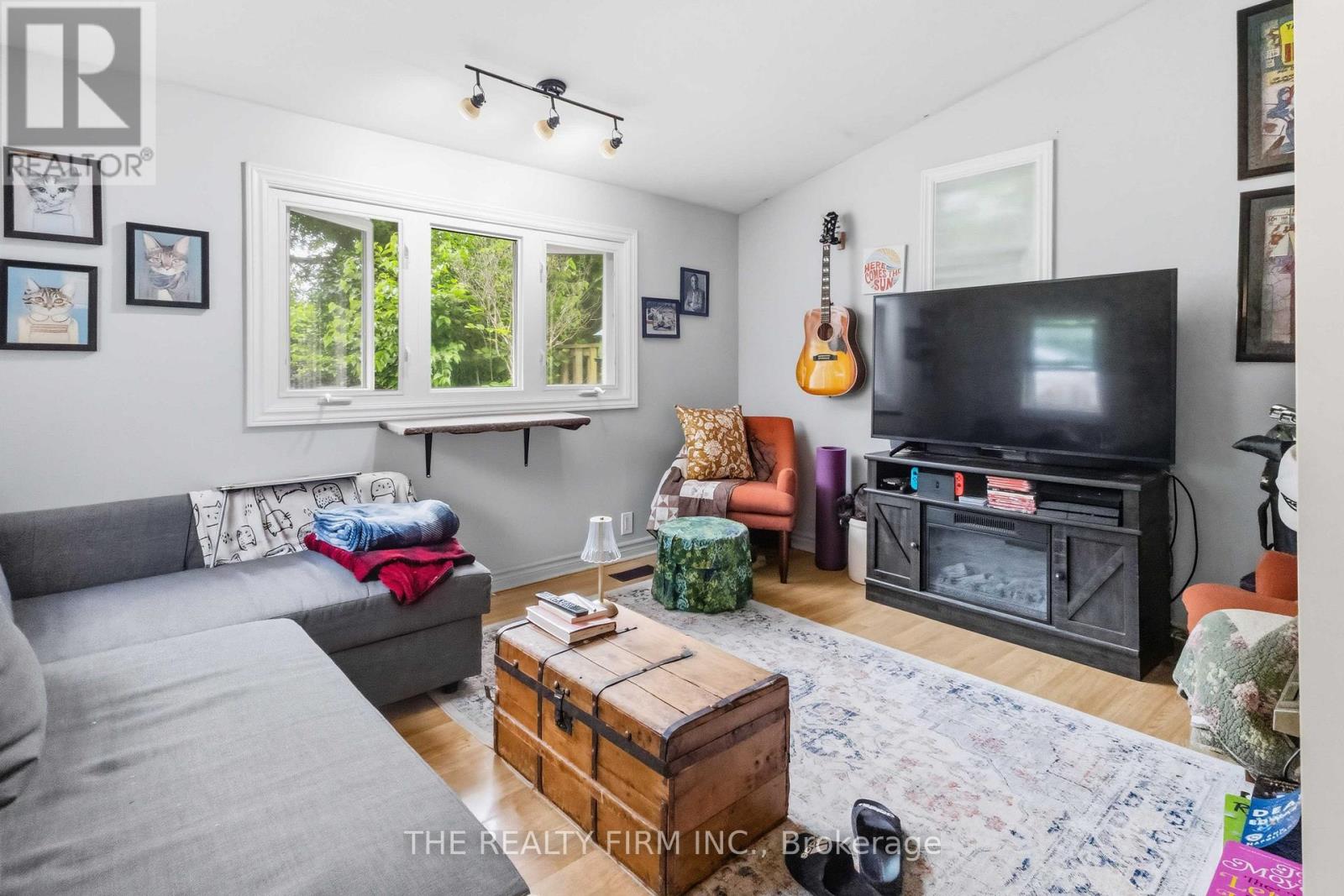 631 Elias Street Property Photo 25