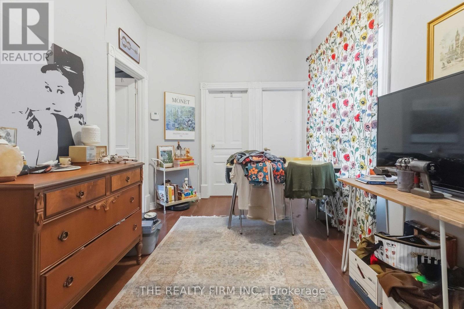 631 Elias Street Property Photo 32