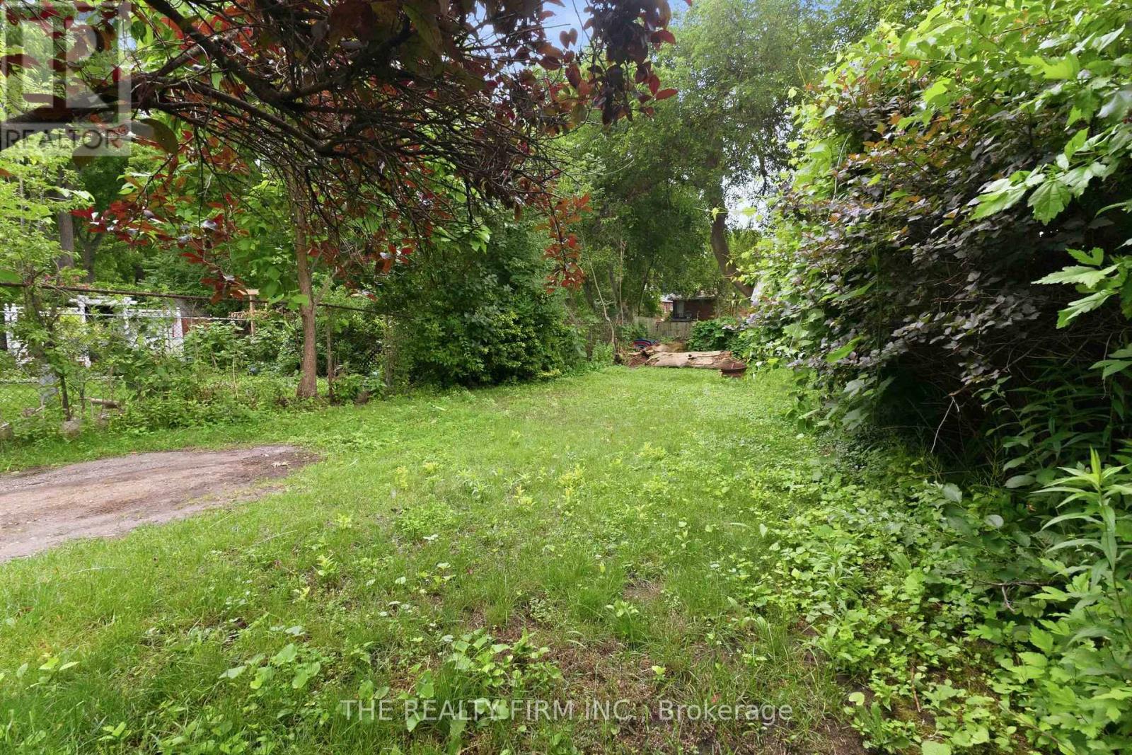 631 Elias Street Property Photo 43