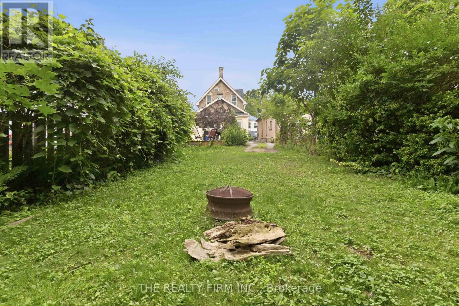 631 Elias Street Property Photo 44