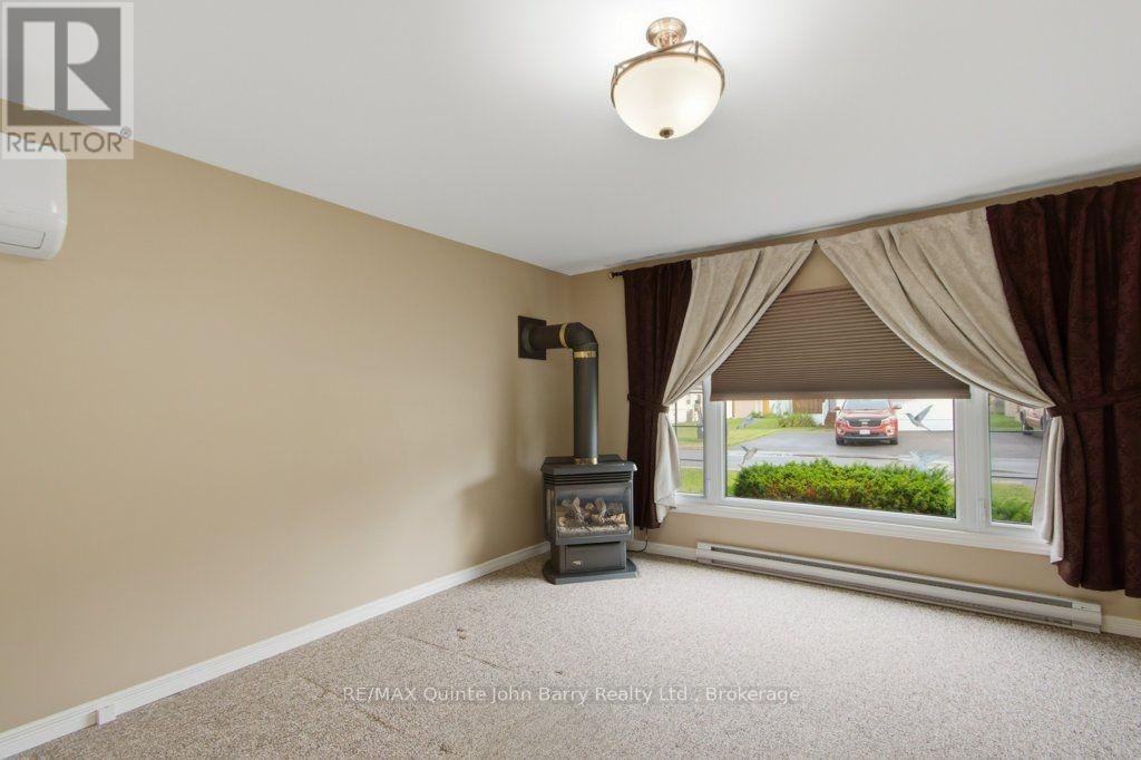 11 Killdeer Lane Property Photo 7