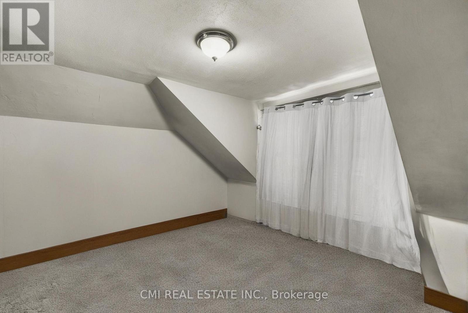433 Lydia Street Property Photo 25