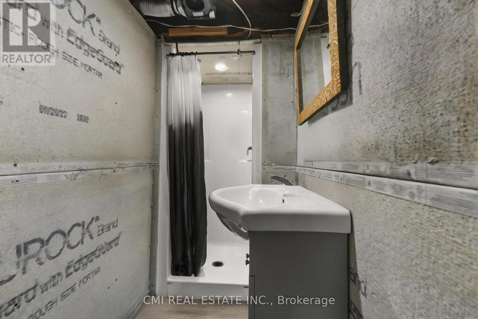 433 Lydia Street Property Photo 27