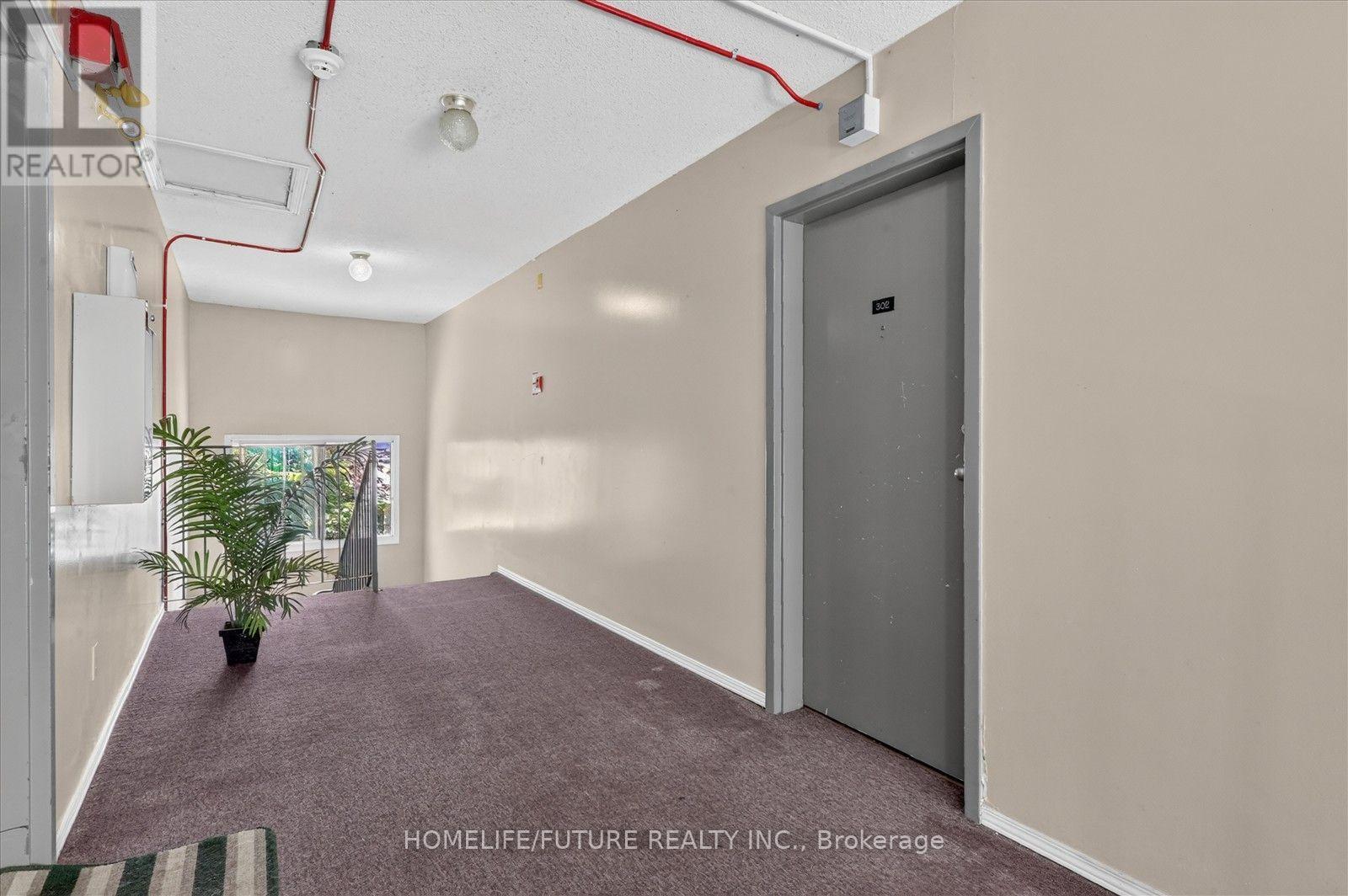 35 Union Street Property Photo 11