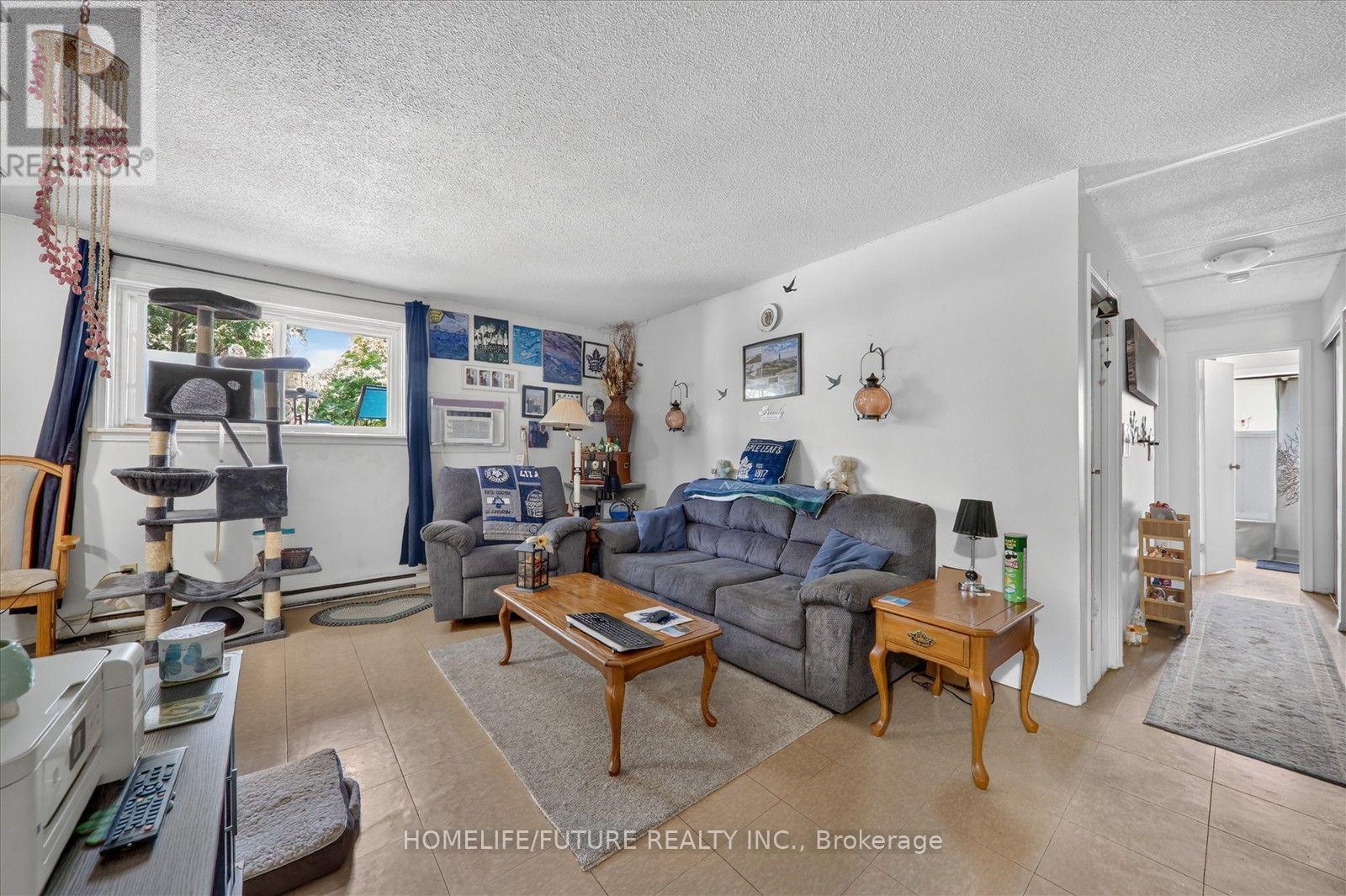 35 Union Street Property Photo 31