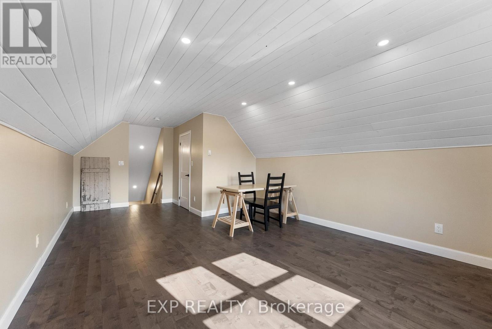 51 Yantha Crescent Property Photo 21