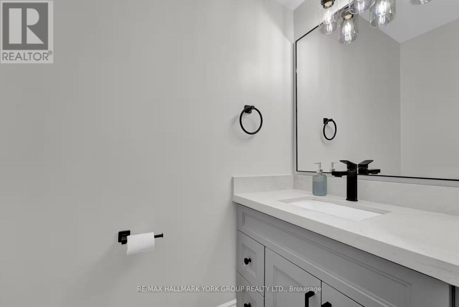 25 Driftwood Shores Property Photo 22