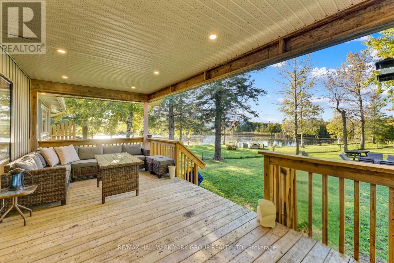 25 Driftwood Shores Property Photo 31