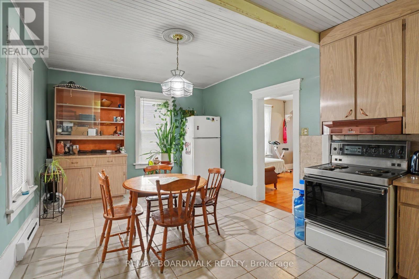 11049 Gilmour Road Property Photo 10