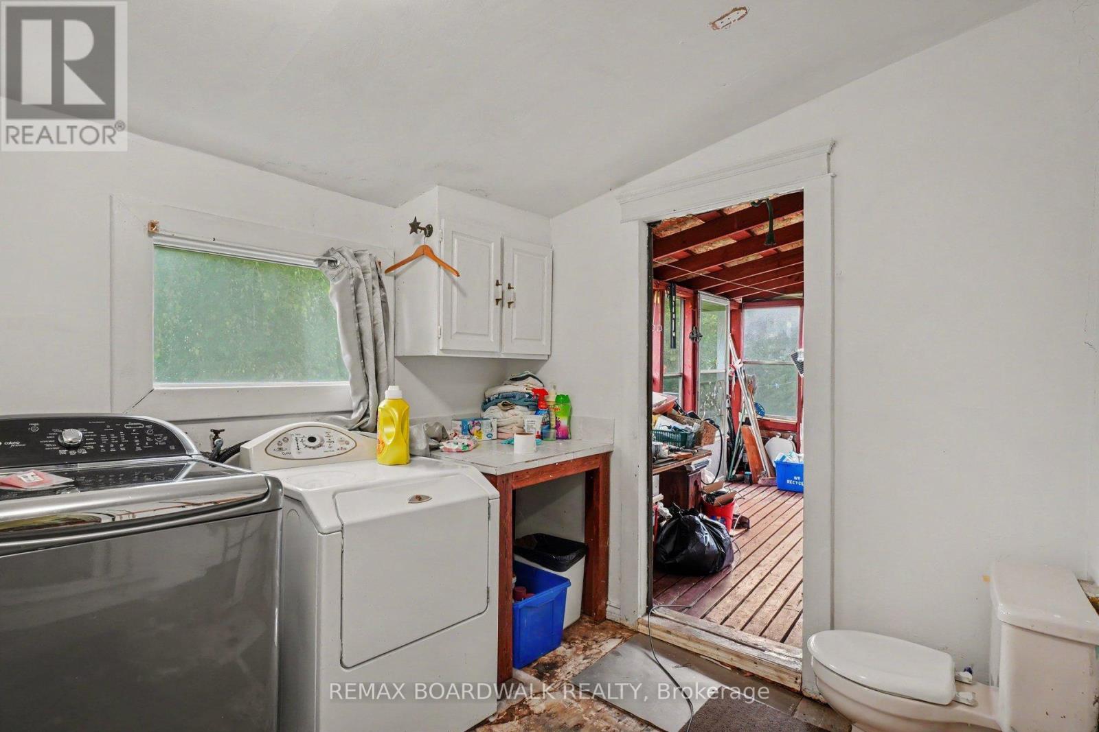 11049 Gilmour Road Property Photo 12