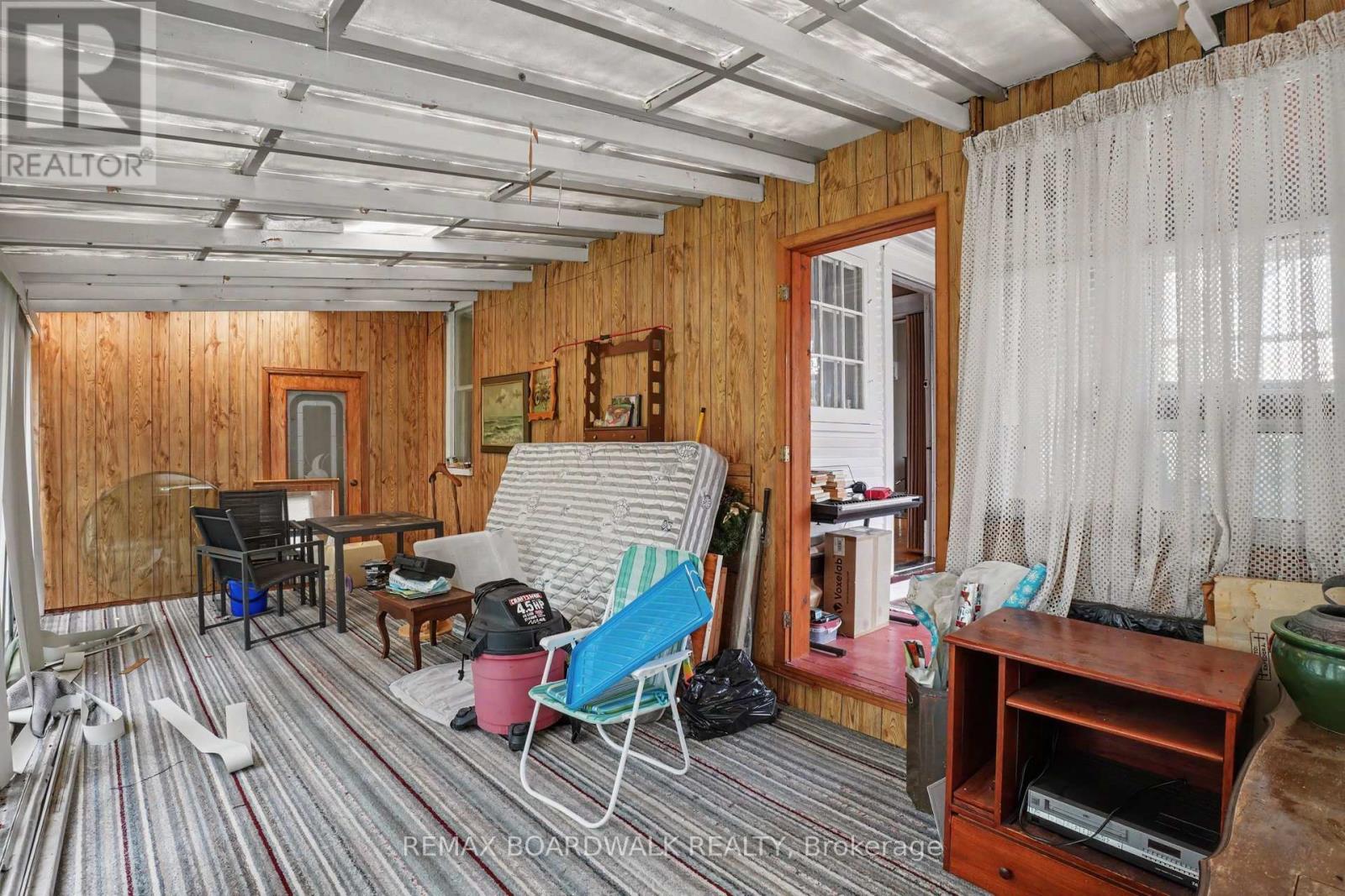 11049 Gilmour Road Property Photo 15