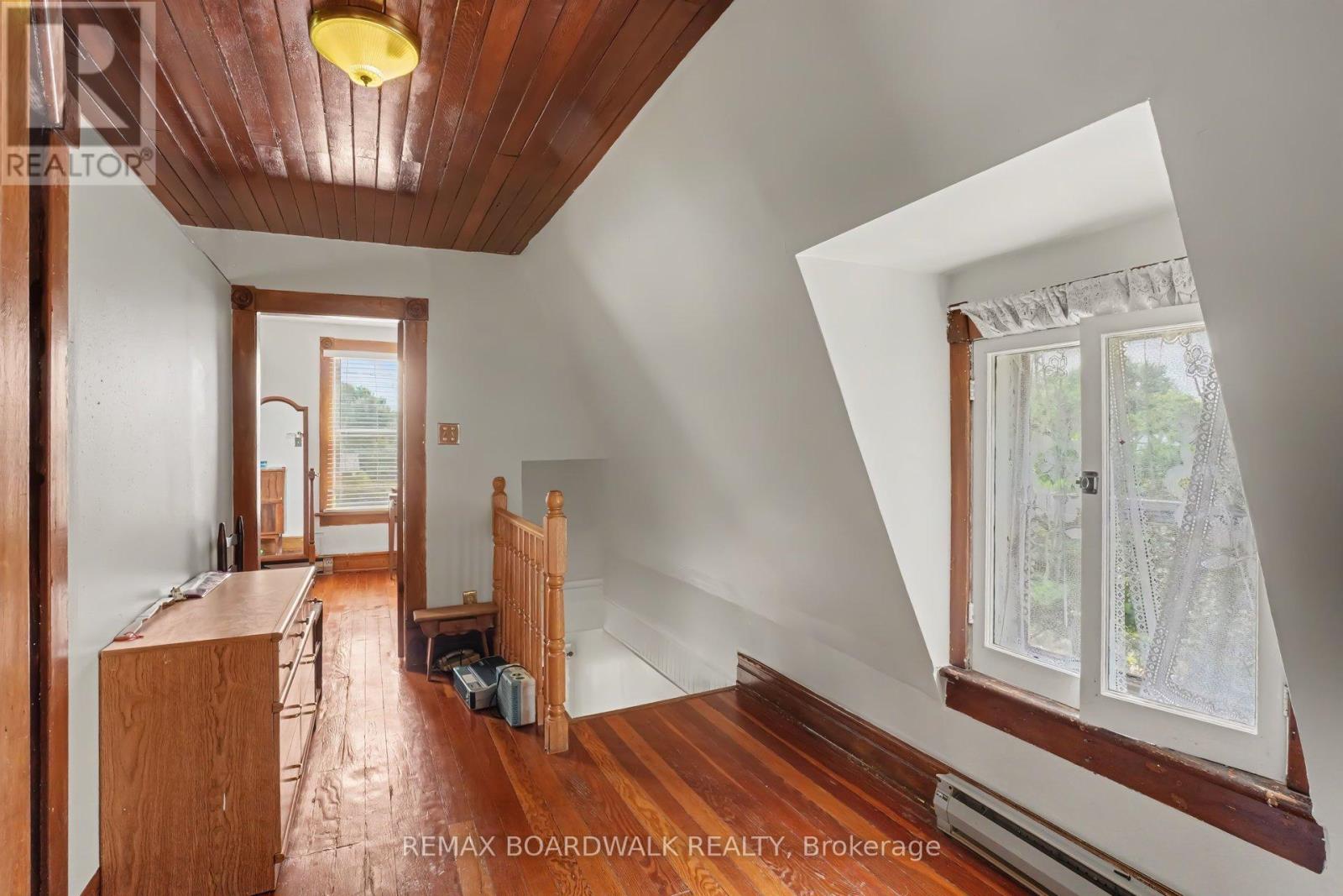 11049 Gilmour Road Property Photo 25