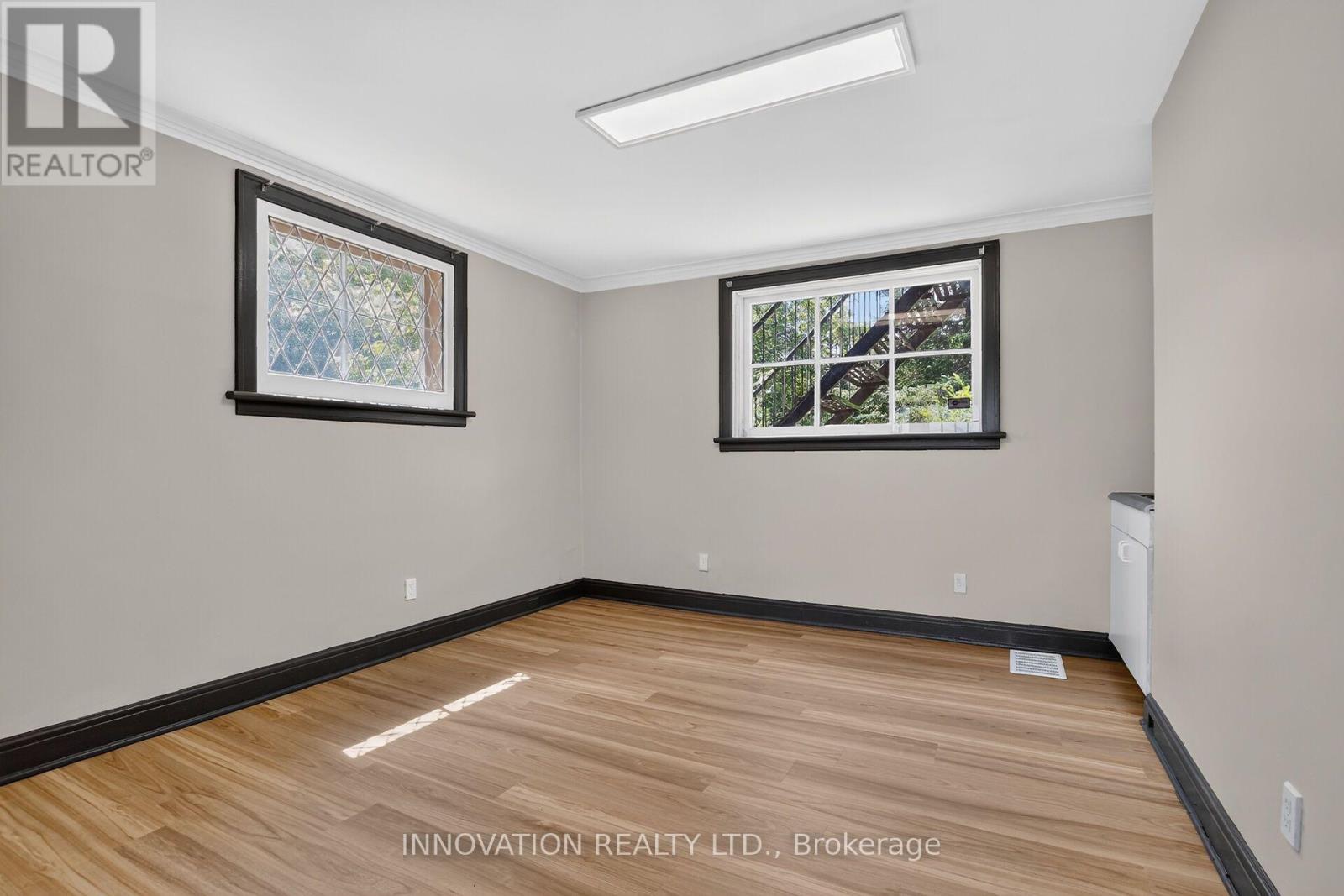 1572 Main Street Property Photo 11