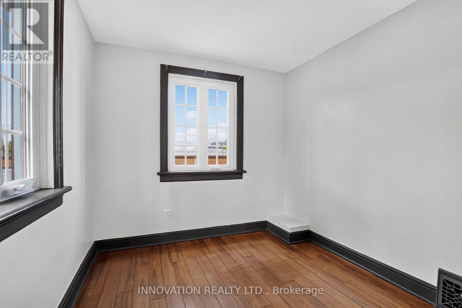 1572 Main Street Property Photo 17