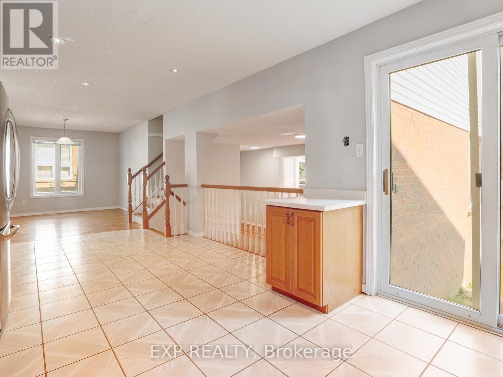 163 Daimler Drive Property Photo 18
