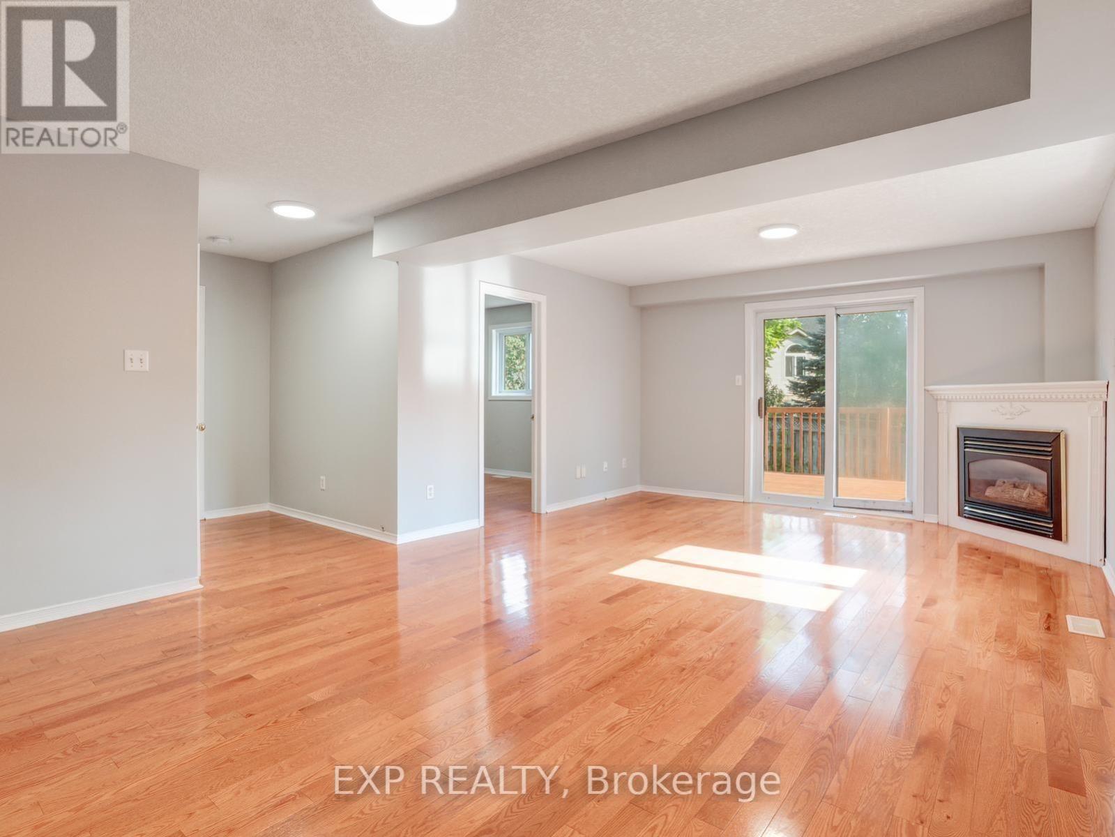 163 Daimler Drive Property Photo 23
