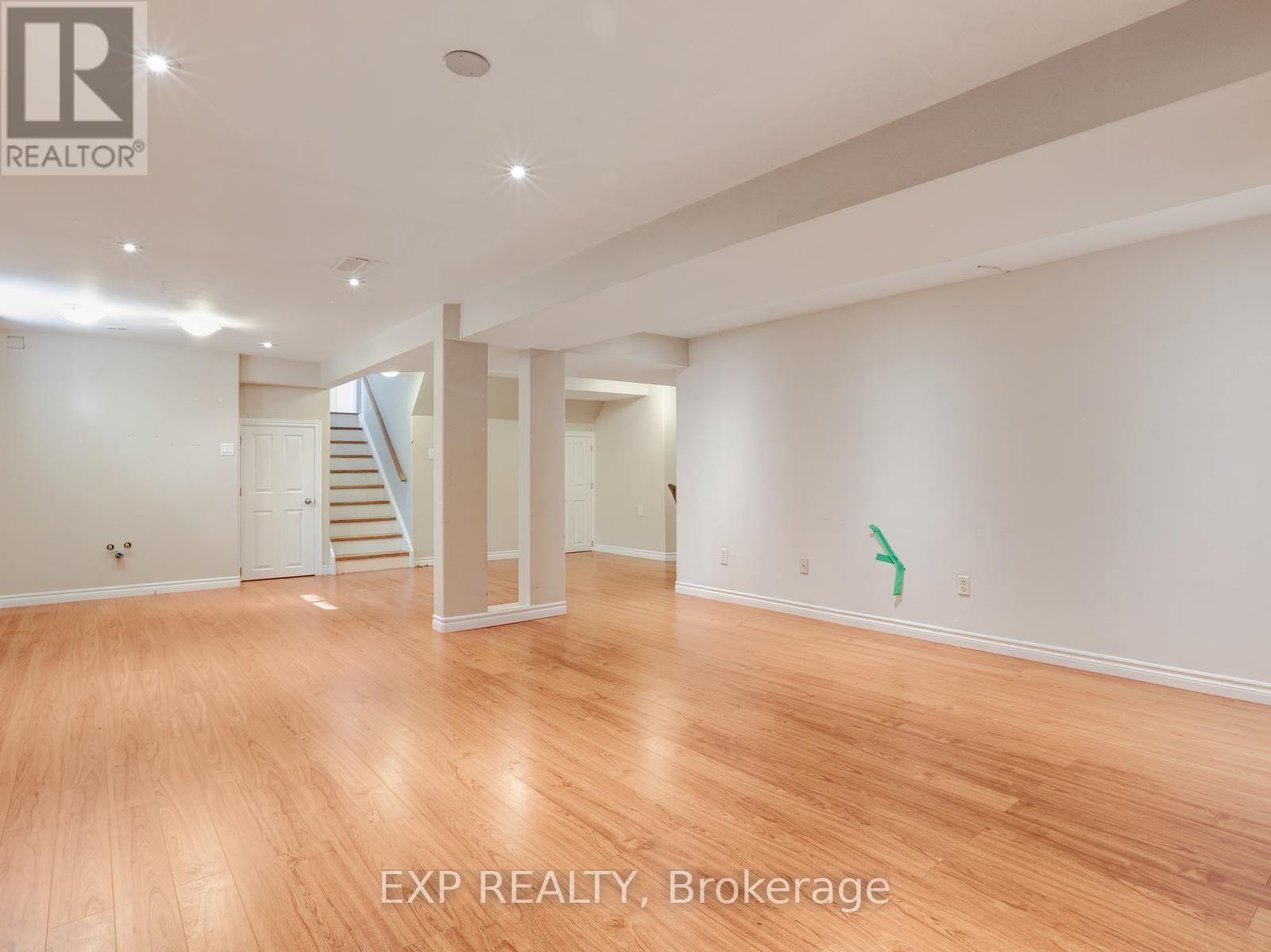 163 Daimler Drive Property Photo 41