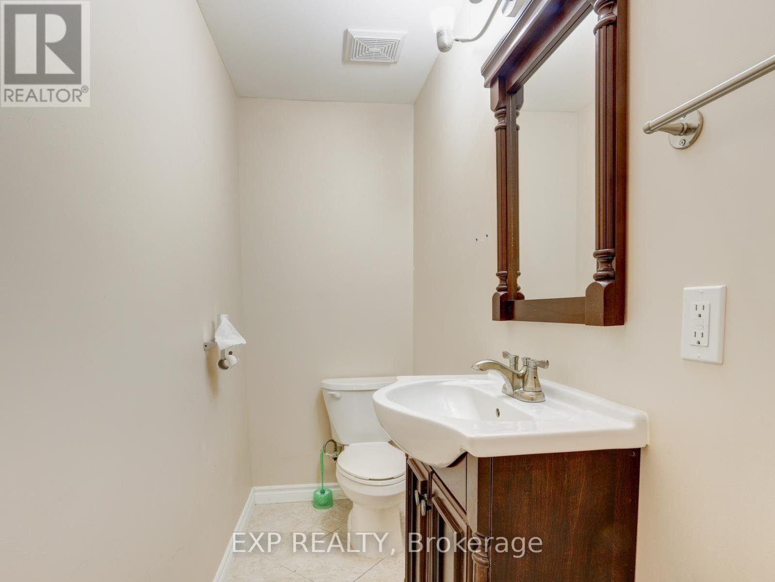 163 Daimler Drive Property Photo 45