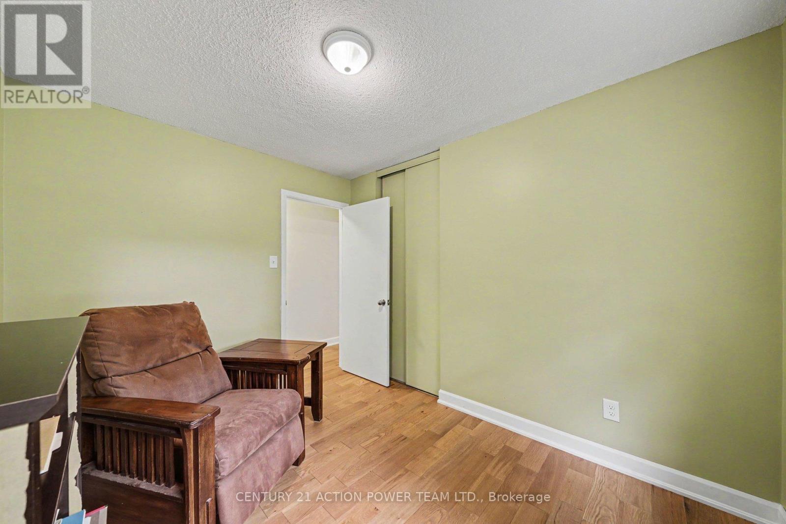 931 Kevin Crescent Property Photo 17