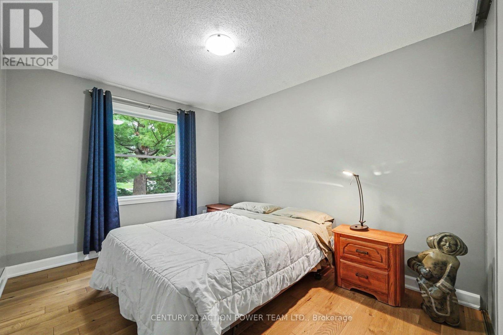 931 Kevin Crescent Property Photo 24