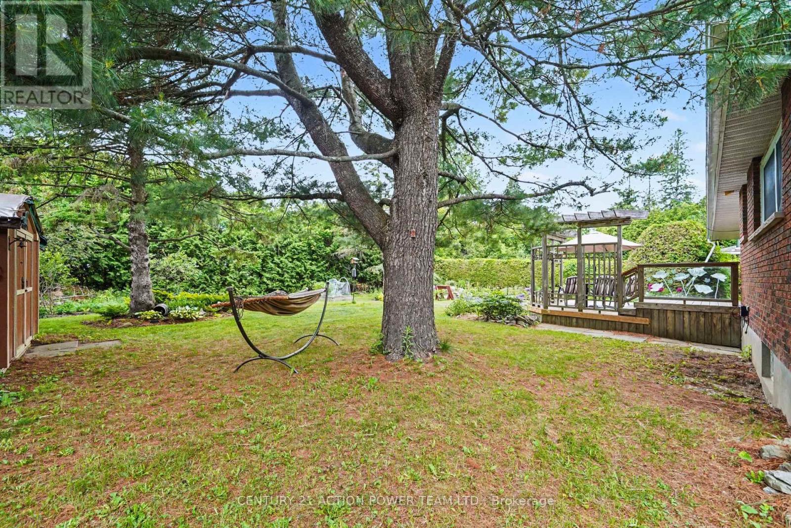 931 Kevin Crescent Property Photo 38