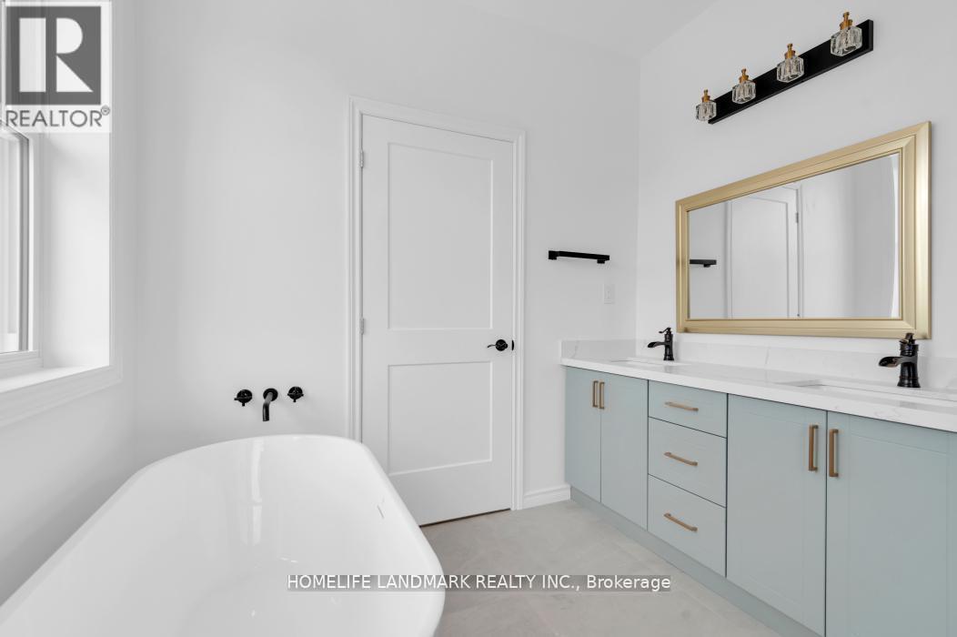 254 Naseby Street Property Photo 9