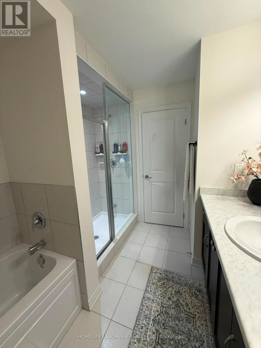 117 - 305 Garner Road W Property Photo 19