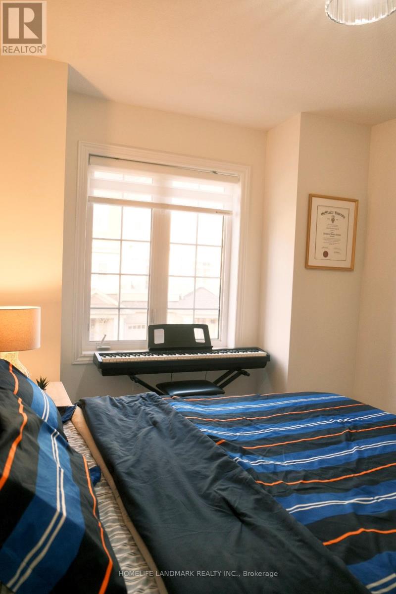 117 - 305 Garner Road W Property Photo 22
