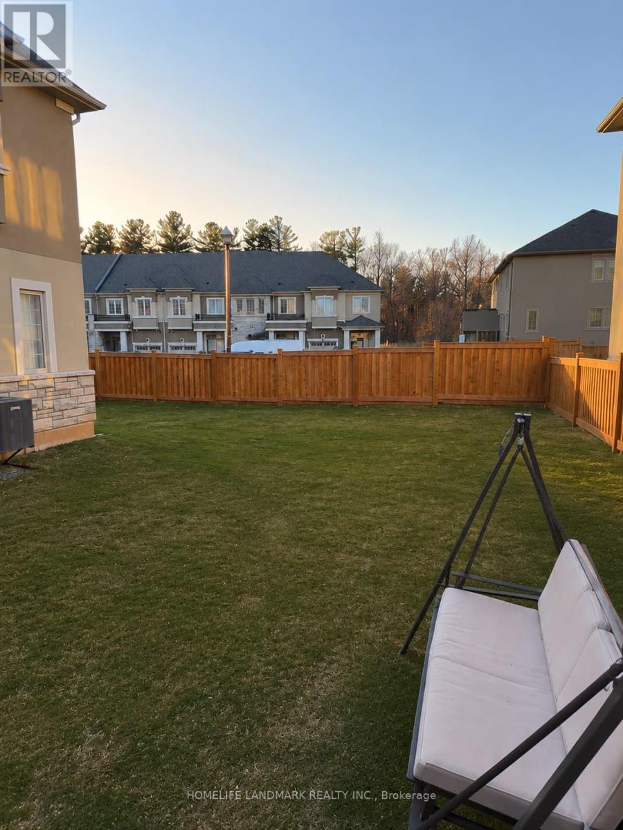 117 - 305 Garner Road W Property Photo 32