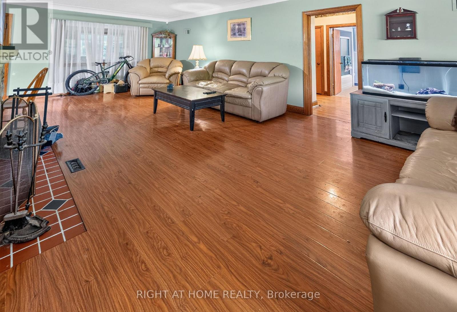 6297 Sunset Road Property Photo 11