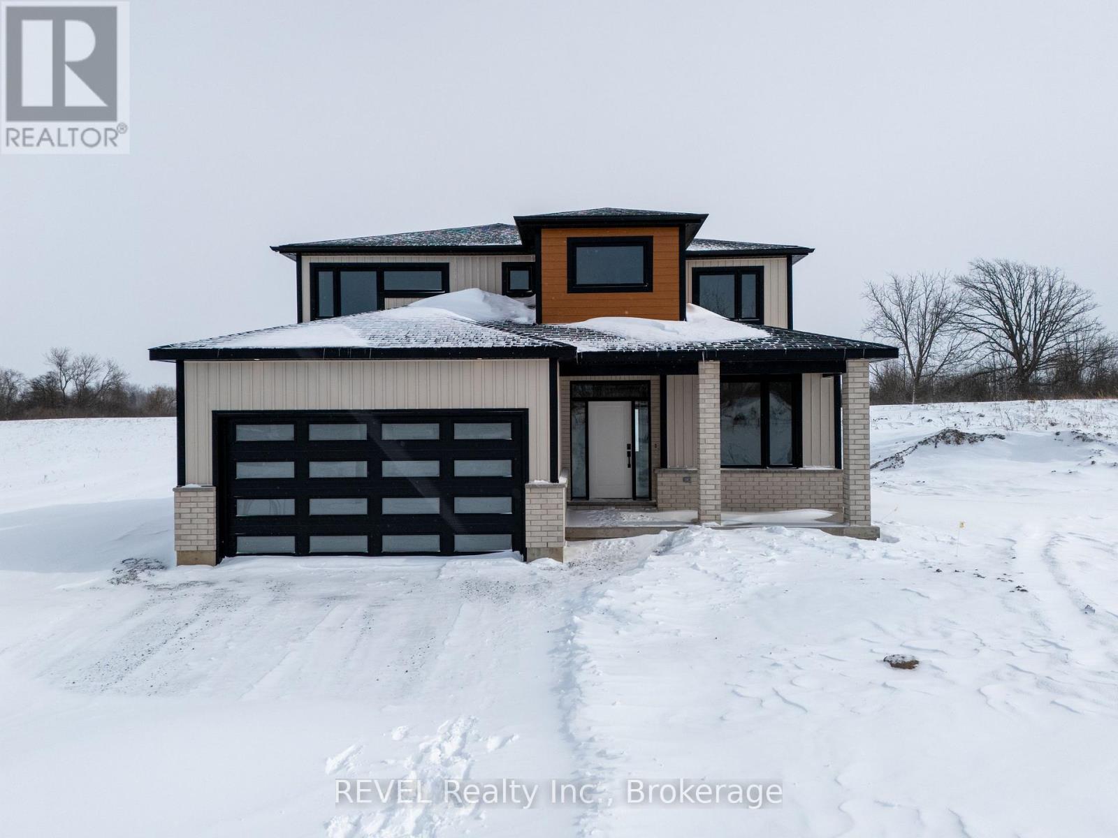 30 ANCHOR ROAD Property Photo 1