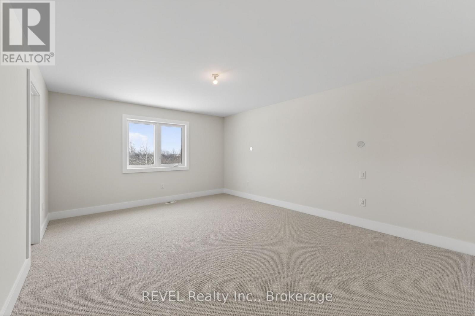 32 Anchor Road Property Photo 27
