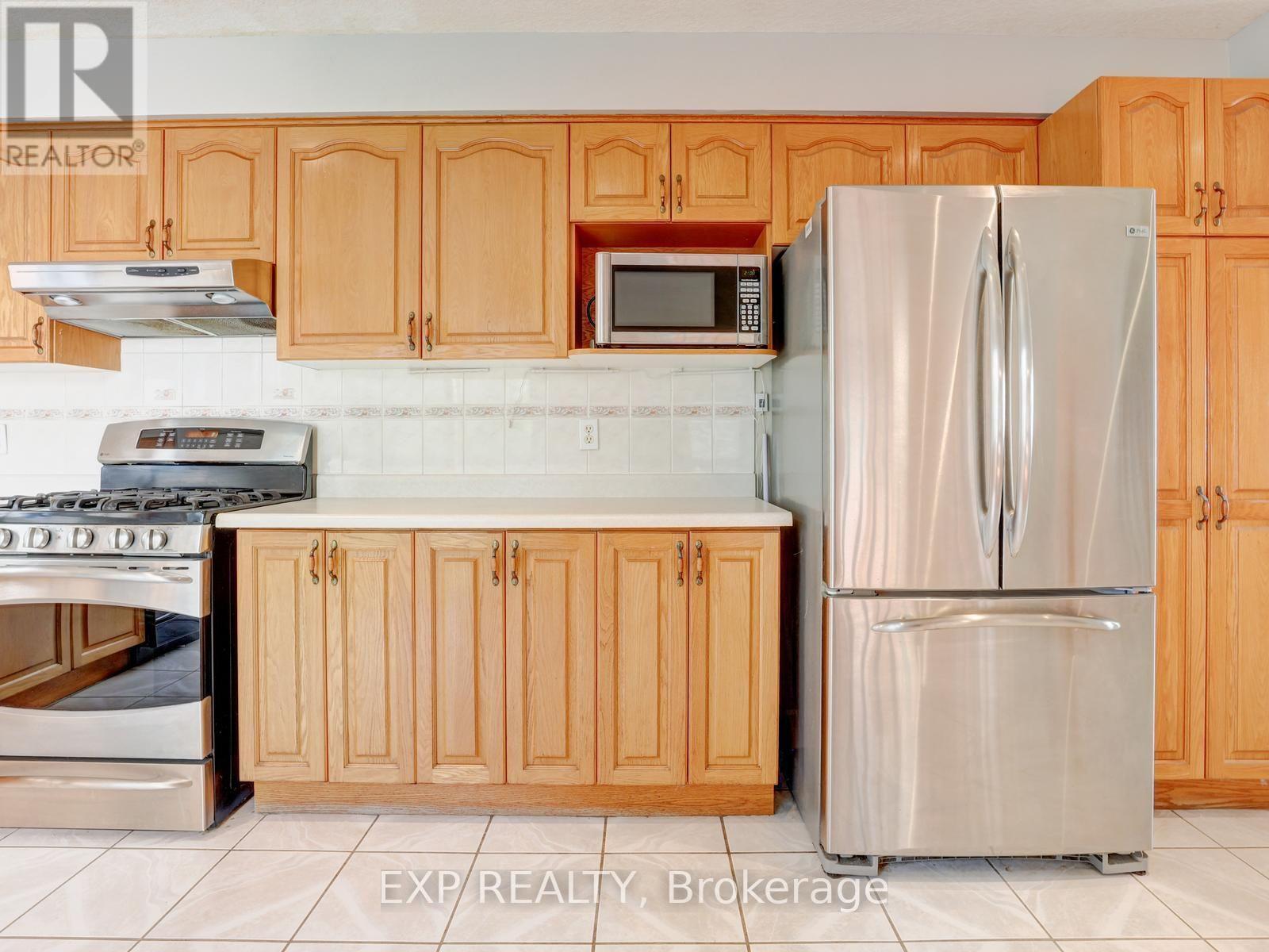 163 Daimler Drive Property Photo 17