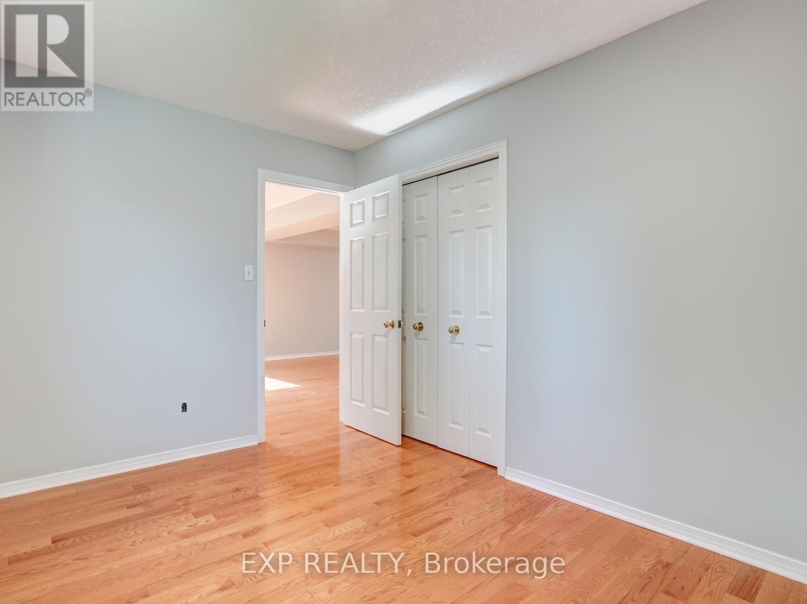 163 Daimler Drive Property Photo 25