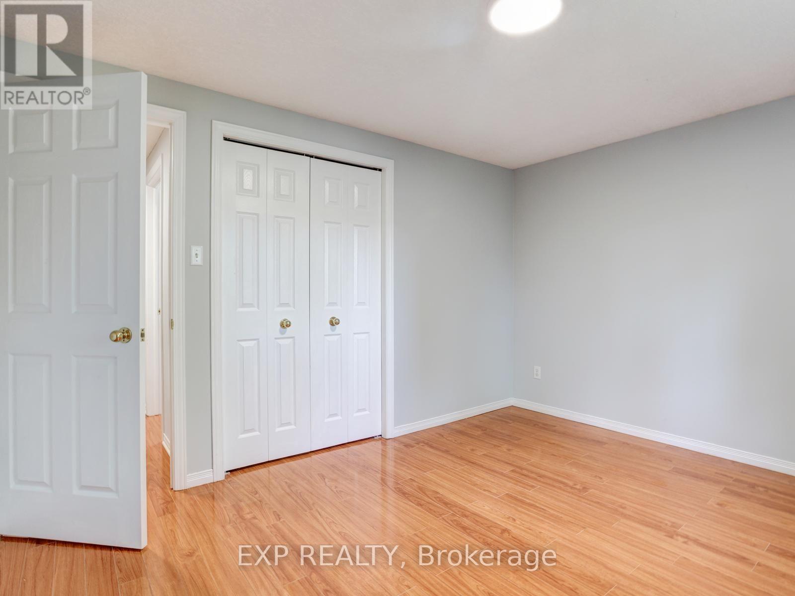 163 Daimler Drive Property Photo 33