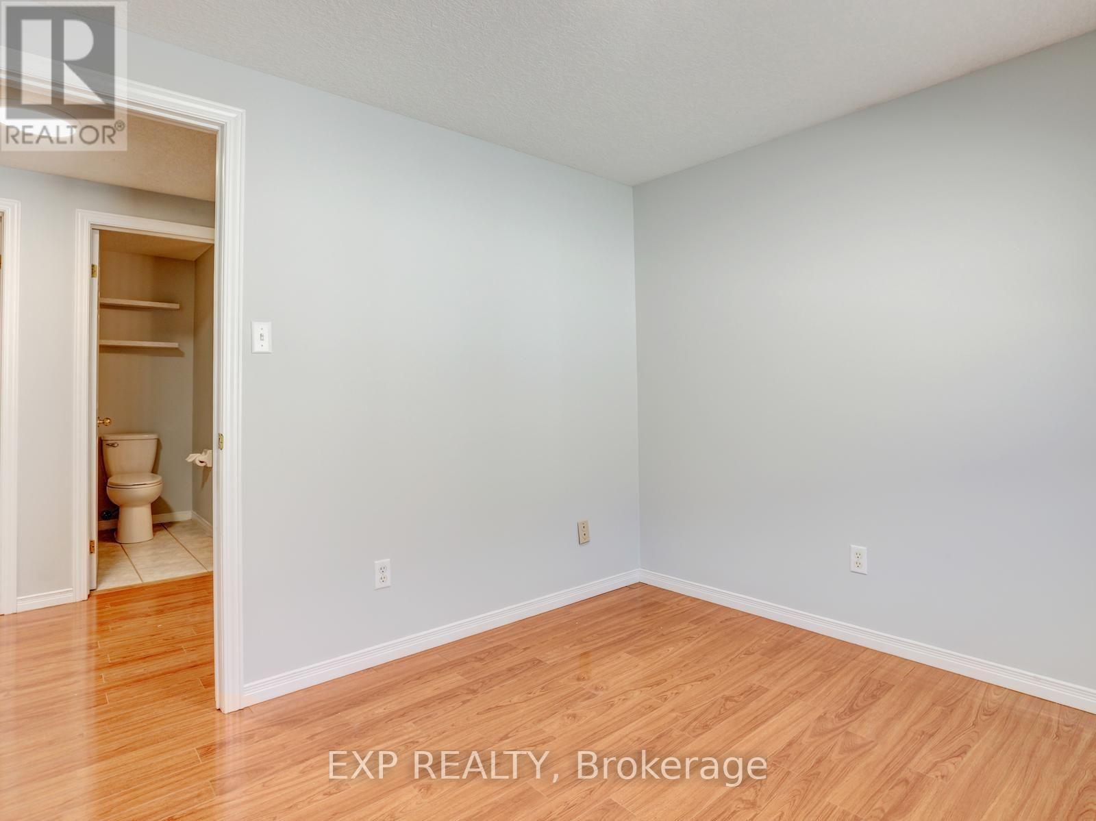 163 Daimler Drive Property Photo 38