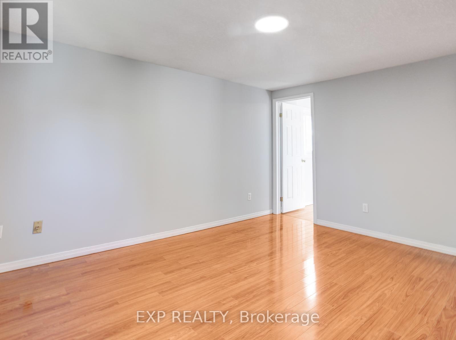 163 Daimler Drive Property Photo 40