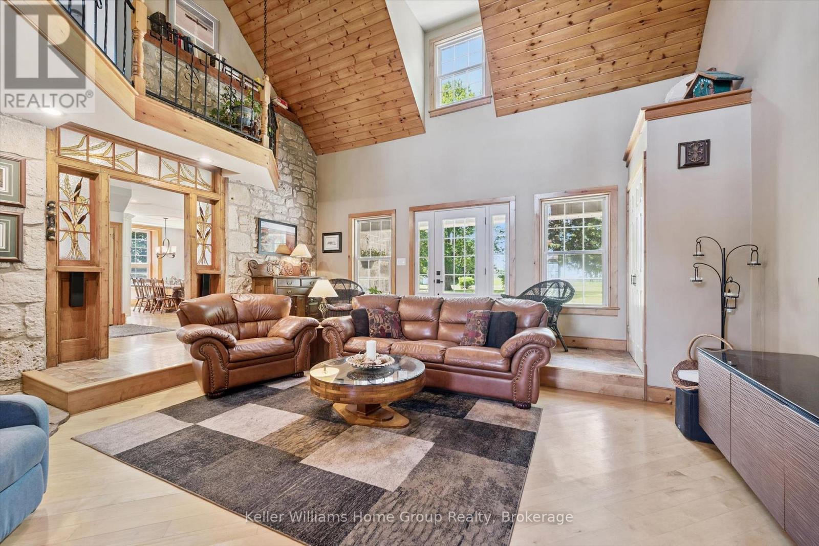 996 Scotland Street Property Photo 16
