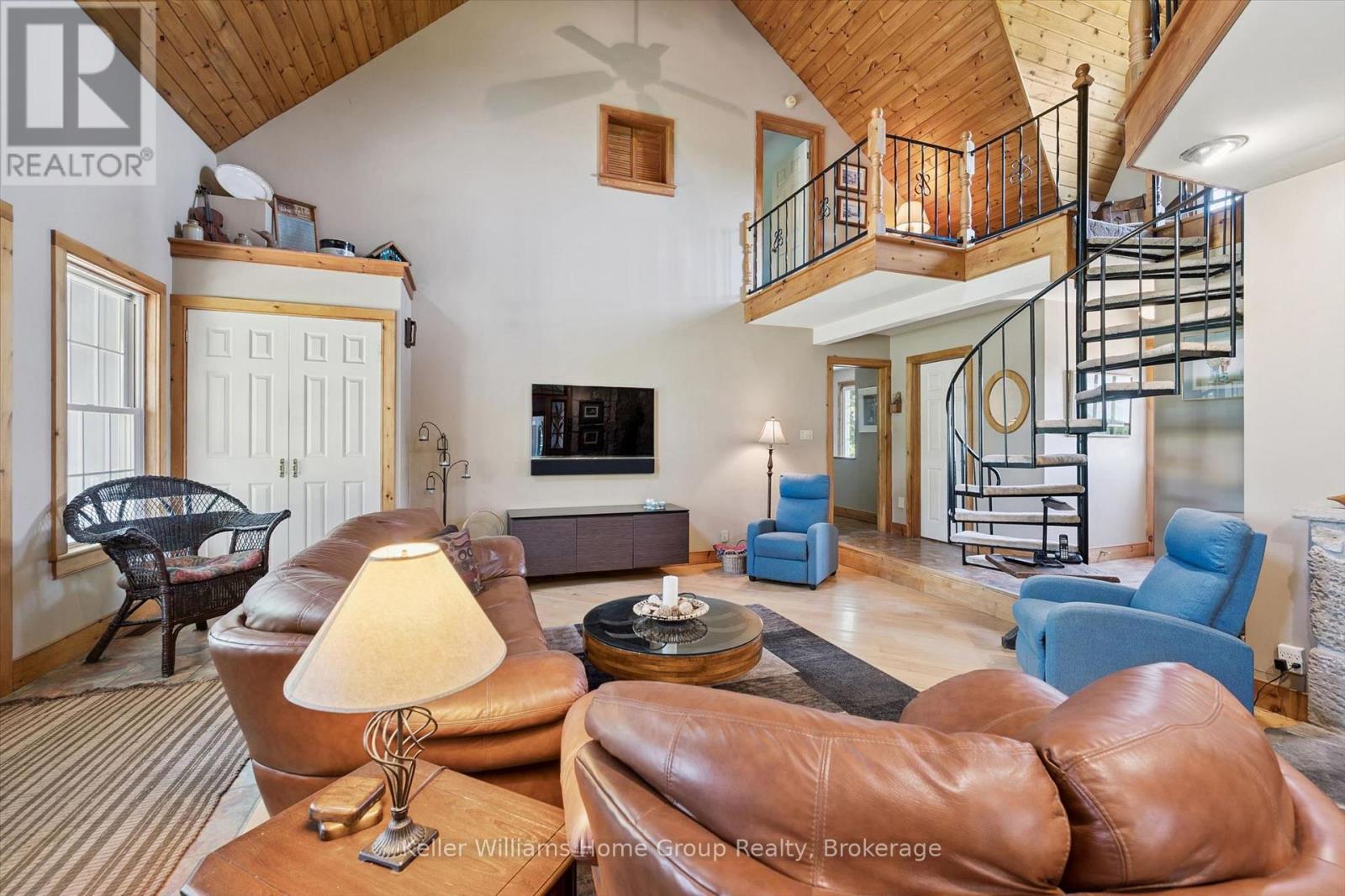 996 Scotland Street Property Photo 17