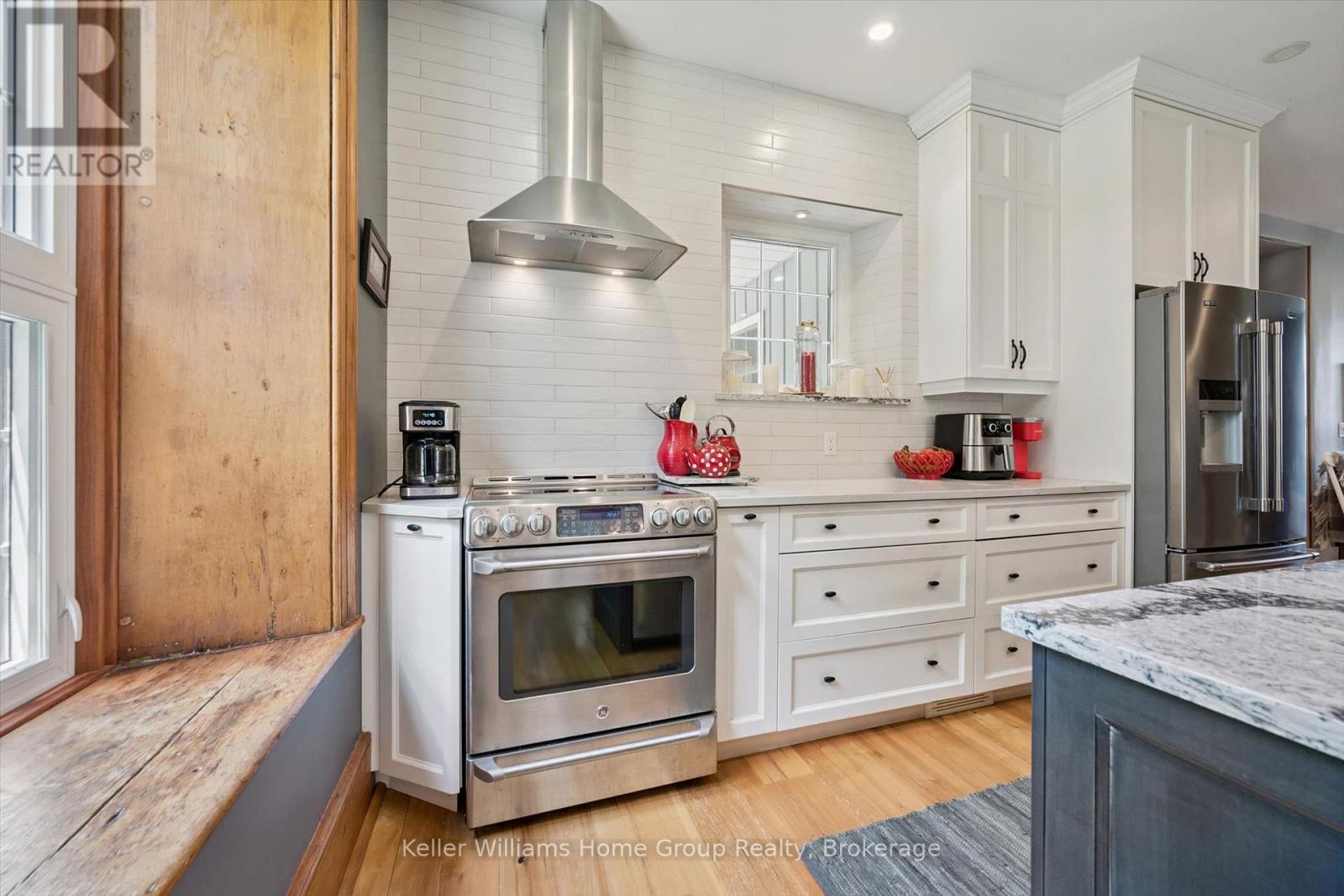 996 Scotland Street Property Photo 24